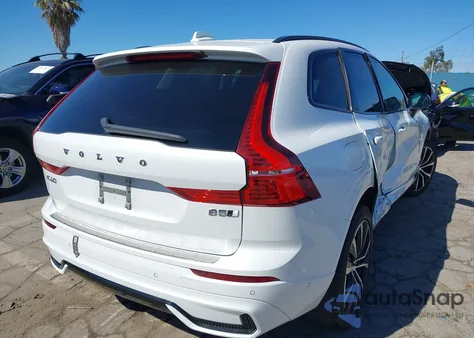 2023 Volvo Xc60 B5 Plus Dark Theme из США, поврежденный, VIN YV4L12RW5P1308246